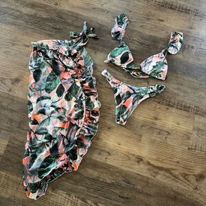 Tropical Swim Suit Small Bundle Cover Up Bikini Bathing Suit Beach Vacation S